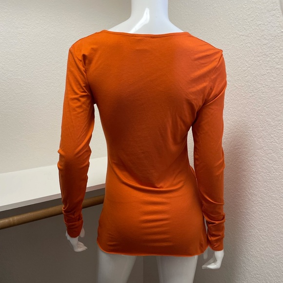 🆕VENUS 2-Top BUNDLE Ruched, Drape Neck, Long Sleeve Tops Sz S-M - Picture 4 of 9